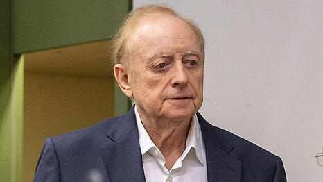 Alfons Schuhbeck wurde am Montag zu einer erneuten mehrjährigen Haftstrafe verurteilt. Ob er die Strafe tatsächlich antreten muss?