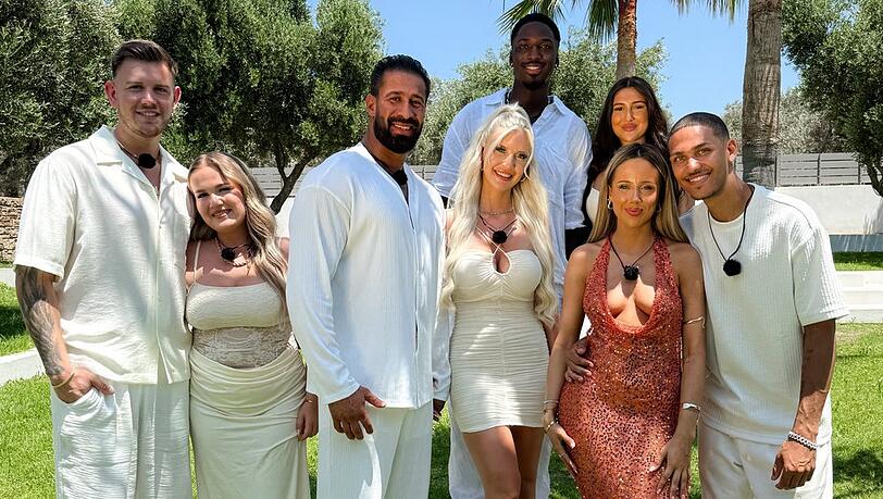 Die Paare von "Temptation Island" sind nach dem finalen Lagerfeuer unterschiedliche Wege gegangen. Die Paare von "Temptation Island" sind nach dem finalen Lagerfeuer unterschiedliche Wege gegangen.