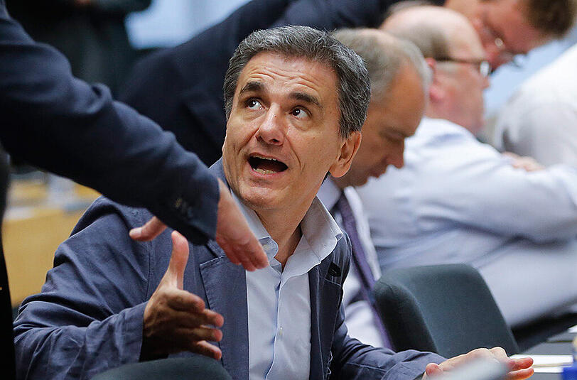 Finanzminister Euklid Tsakalotos verhandelte fast die ganze Nacht über mit Experten der Gläubiger.