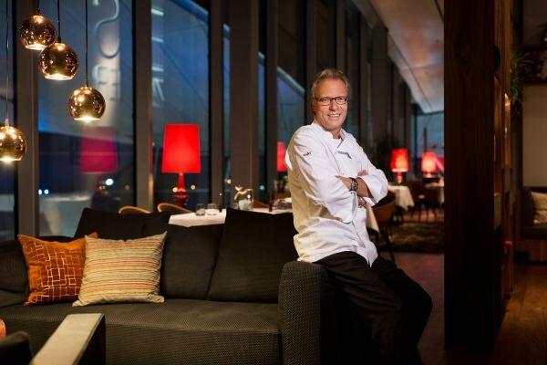 Chefkoch Bobby Bräuer hat im ersten Jahr im EssZimmer gleich einen Stern vom Guide Michelin erhalten.