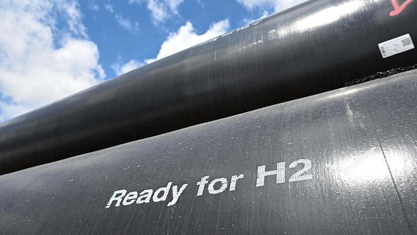 Baustelle für eine neue Pipeline. Laut der EU-Kommission sind die Bemühungen um den Ausbau von klimaneutralen Technologien entscheidend, um die Wettbewerbsfähigkeit der europäischen Industrie sicherzustellen.