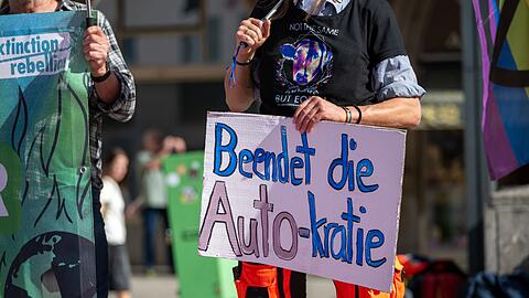 Die IAA hat noch gar nicht begonnen - die Proteste dagegen aber schon.