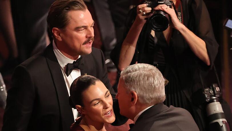 Leonardo DiCaprio besuchte gemeinsam mit Vittoria Ceretti die Oscars.