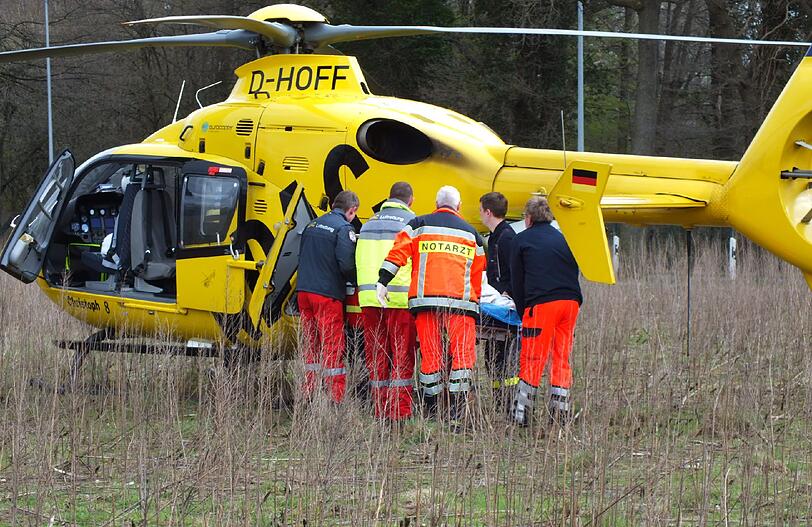 Bei der Explosion in einem Chemiepark in Marl im nördlichen Ruhrgebiet ist ein Arbeiter getötet worden. Die Bilder der Katastrophe.