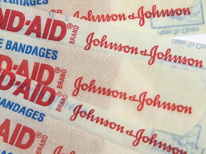 Der US-Pharmakonzern Johnson & Johnson ist zu einer milliardenschweren Strafzahlung verurteilt worden.