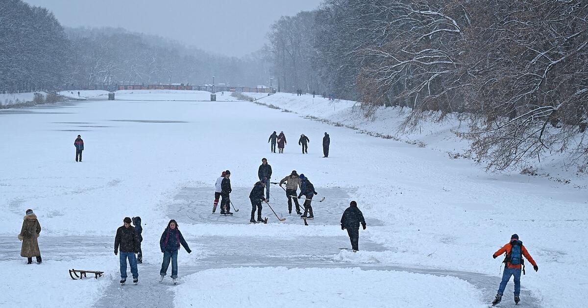 Von-Hamburg-bis-Bayern-DWD-warnt-vor-Gl-tte