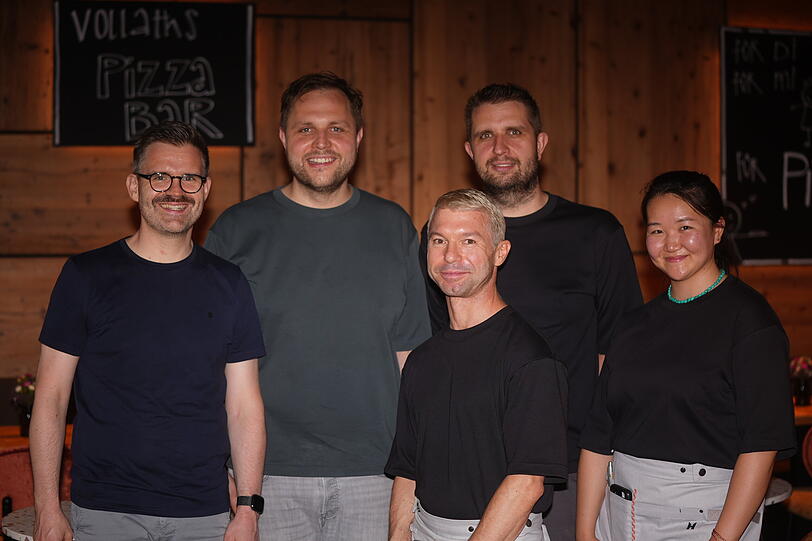 Das Team der Vollaths Pizza Bar (v.l.): Manfred Sterr, Andreas Vollath, Andreas Wilhelm, Johannes Vollath und Uyanga Batkhuyag.