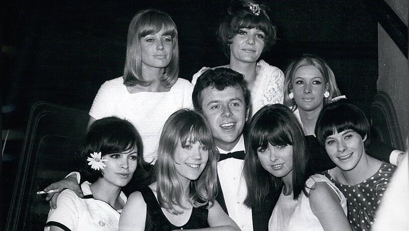 Ray Brooks bei der Premiere des Films "Der gewisse Kniff" aus dem Jahr 1965.