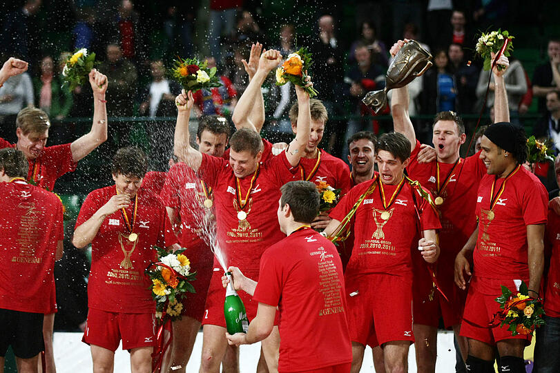 So jubelte Generali Haching nach dem Triumph im Pokal.
