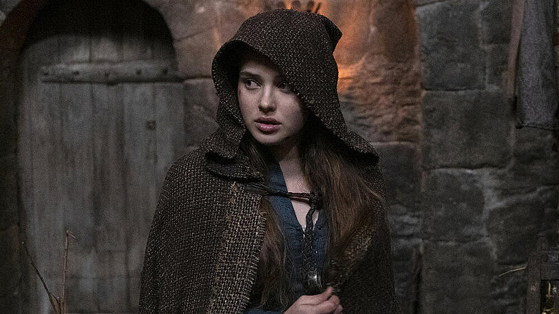Katherine Langford spielt in "Cursed - Die Auserwählte" die Hauptrolle.