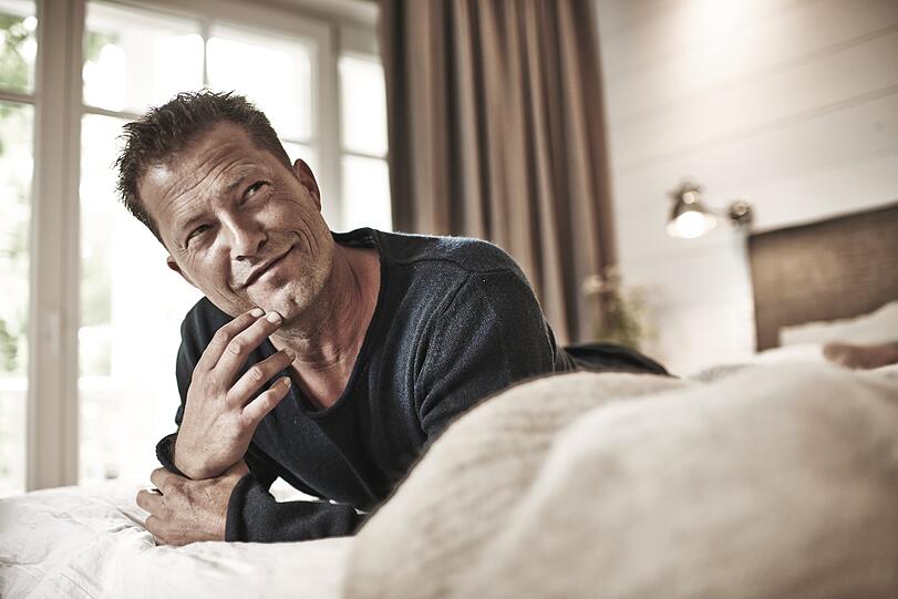 Til Schweiger will am Tegernsee ein neues "Barefoot"-Hotel eröffnen.