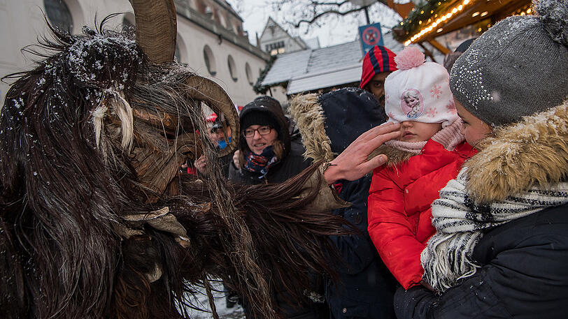 Eine Traditon: Der Krampuslauf in der Münchner Innenstadt. Die Bilder vom Sonntag.