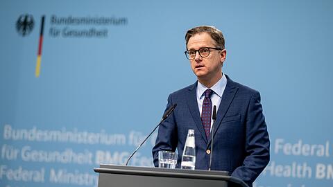 Gesundheitsminister Linnemann m&ouml;chte Pflegeleistungen k&uuml;nftig mehr steuern.