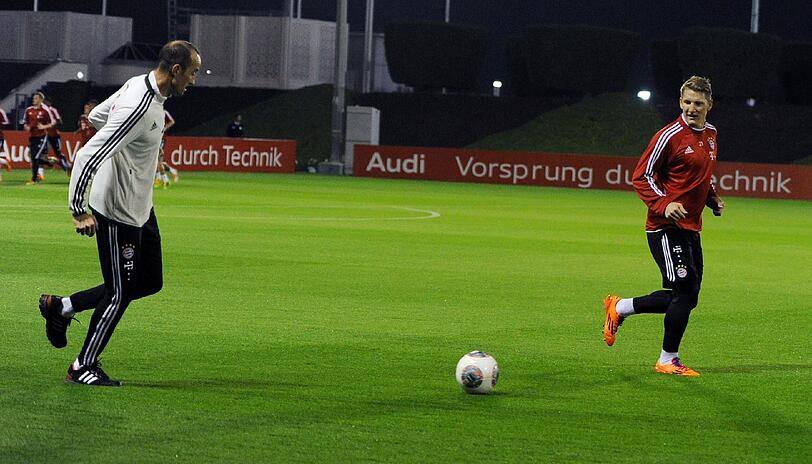 Weitere Bilder vom ersten Training des FC Bayern aus dem Trainingslager in Doha.