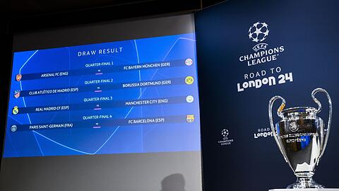 Der Spielplan der Champions League mit den deutschen Vereinen FC Bayern München und Borussia Dortmund wird während der Viertelfinalauslosung der UEFA Champions League 2023/24 im UEFA-Hauptquartier angezeigt.