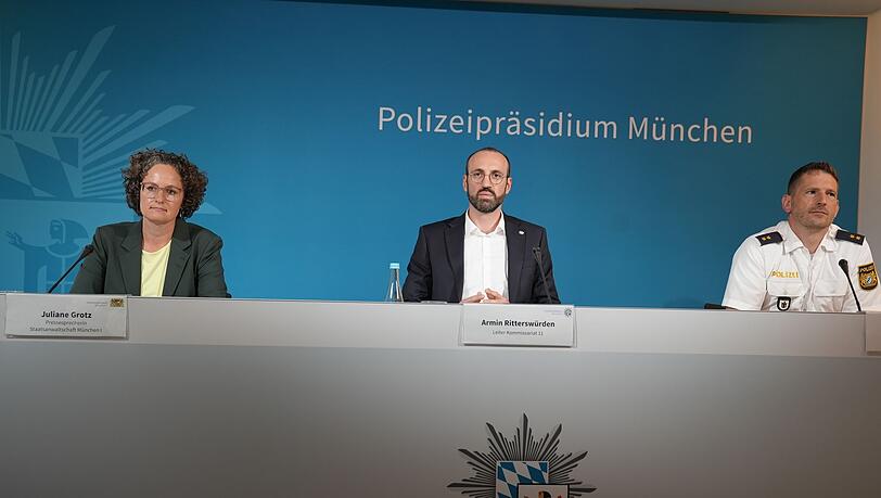 Polizei und Staatsanwaltschaft berichteten in einer Pressekonferenz über das Gewaltdelikt. (Archivbild) Polizei und Staatsanwaltschaft berichteten in einer Pressekonferenz über das Gewaltdelikt. (Archivbild)