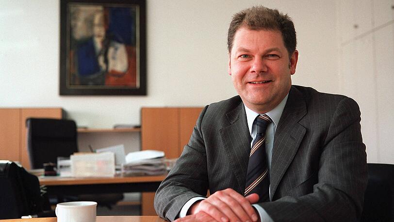 Jünger, volleres Haar und etwas fülliger: So sah Olaf Scholz 2003 noch aus.