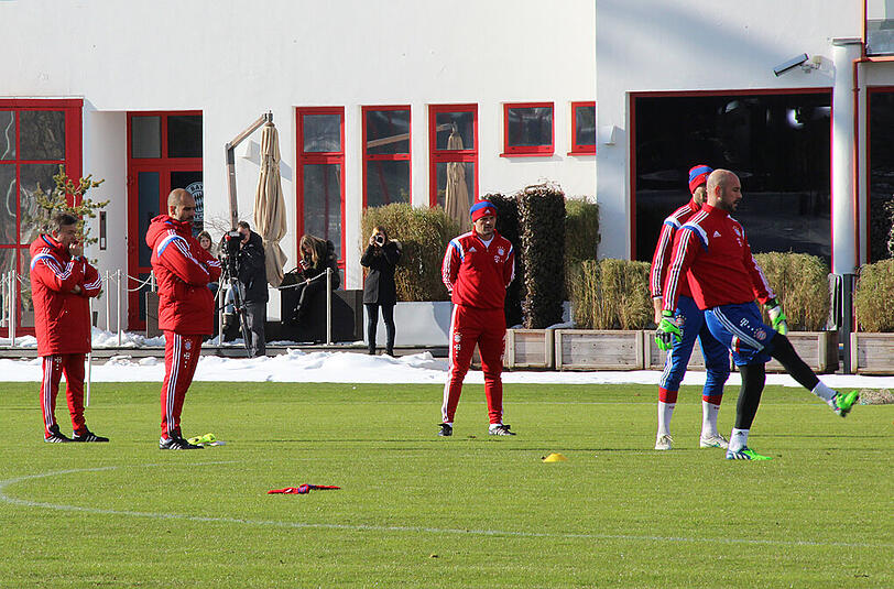 Der FC Bayern beim Samstagstraining nach der 1:4-Klatsche in Wolfsburg.
