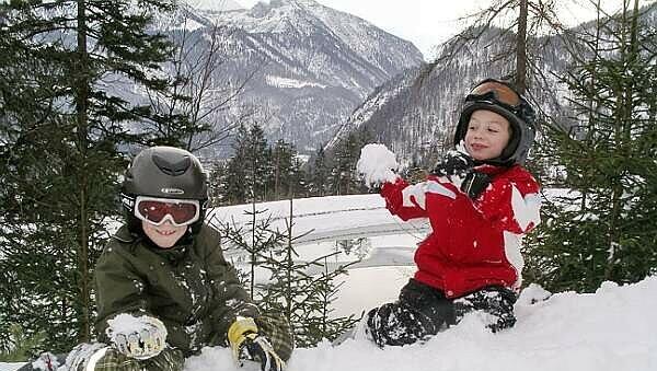 Schneespaß im Skigebiet Christlum, Foto: Erwin Füll Schneespaß im Skigebiet Christlum, Foto: Erwin Füll