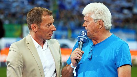 Nicht jeder teilt die Euphorie vor dem Derby zwischen dem TSV 1860 und dem FC Bayern II. Werner Lorant (re.) gehört dazu. Die Stimmen zum Klassiker zum Durchklicken.