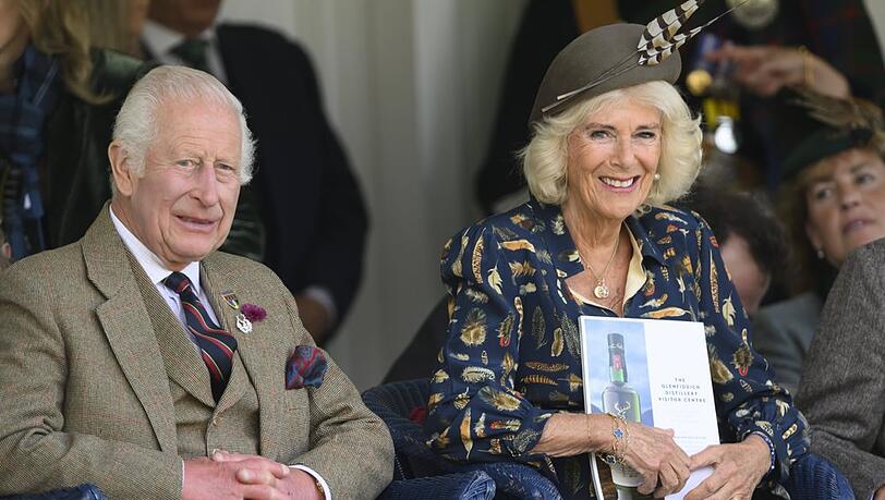 Der Hund von König Charles und Königin Camilla musste eingeschläfert werden. Wollen sie nun einen neuen Vierbeiner?
