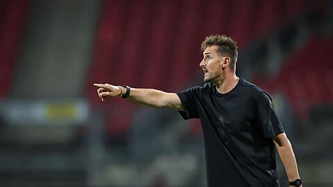 Es l&auml;uft zum Saisonstart f&uuml;r Miroslav Klose und den 1. FC N&uuml;rnberg. (Archivbild)