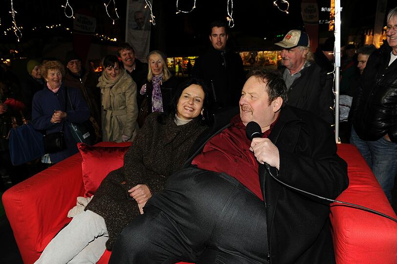 Hier mehr Bilder von der Wiege-Aktion mit Ottfried Fischer auf dem Viktualienmarkt....