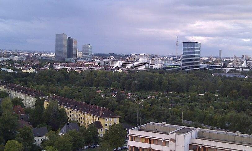 Von Weitem zu sehen: die Highlight Towers.