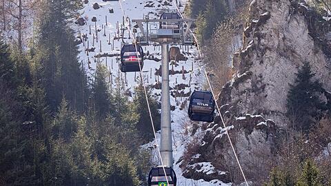 Das Gebiet sei abgelegen, man m&uuml;sse sich einen &Uuml;berblick verschaffen, hie&szlig; es von der Polizei.