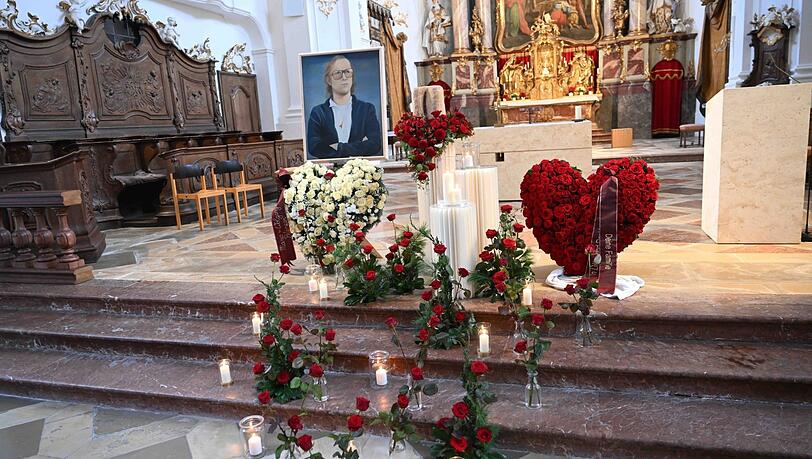 Das Requiem zu Ehren des Ausnahmemusikers fand in der Klosterkirche Schäftlarn statt.