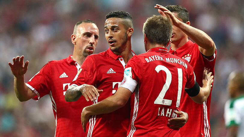 Im Eröffnungsspiel zur gerade abgelaufenen Saison fertigte der FC Bayern in der Allianz Arena Werder Bremen mit 6:0 ab.