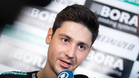 Will sich bei der Tour 2020 steigern: Emanuel Buchmann bei der Vorstellung des Radsportteams.