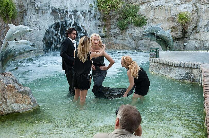 La Dolce Vita! So sexy wird der neue Lambertz-Kalender  Abendzeitung 