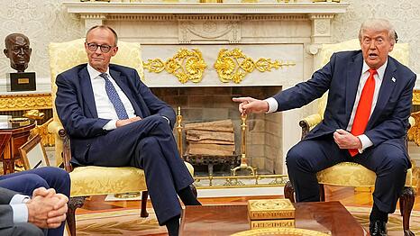 Sieht in europ&auml;ischen Spitzenpolitikern wie Friedrich Merz offensichtlich eine indirekte Gefahr f&uuml;r amerikanische Interessen: US-Pr&auml;sident Donald Trump. (Archivbild)