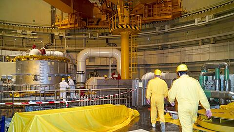 Blick in das Innere des tschechischen Atomkraftwerks Temelin. (Archivbild)