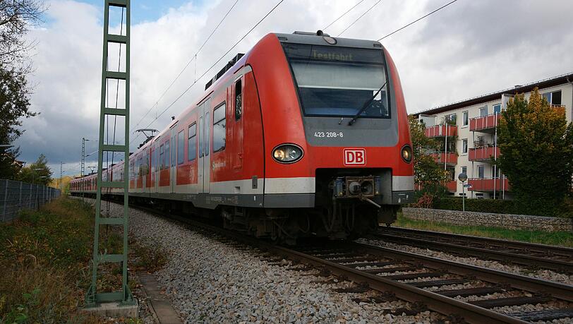 S-Bahn (Motivbild) S-Bahn (Motivbild)