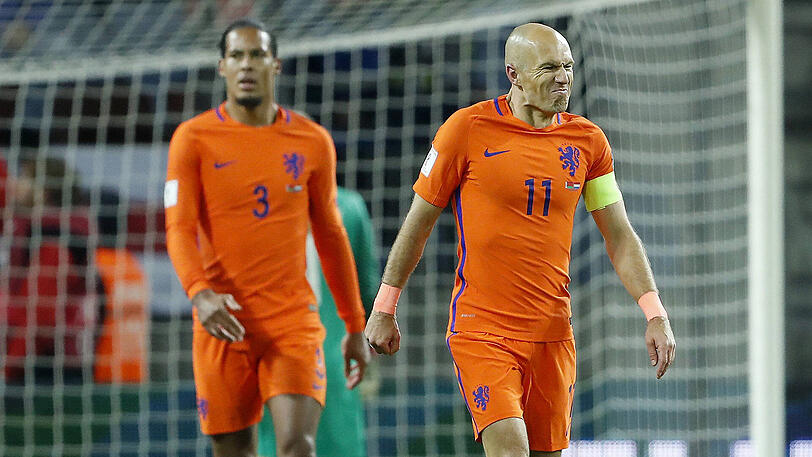Trotz des Sieges wird das Team um Arjen Robben die Fußball-WM 2018 in Russland wohl verpassen.