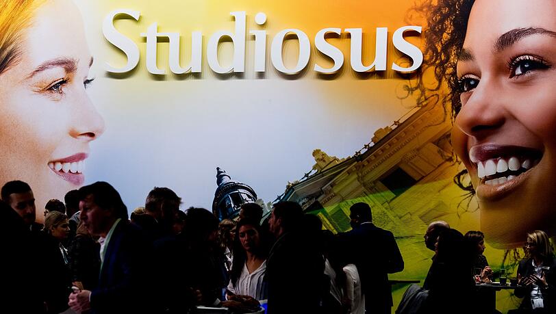 Nach Angaben des Reiseveranstalters h&auml;tten die Reisenden im Oman ohnehin bis zum kommenden Wochenende zur&uuml;ckkehren sollen. (Archivbild)