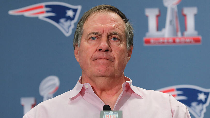 Bill Belichick auf der Abschlusspressekonferenz am Dienstag vor dem Super Bowl.