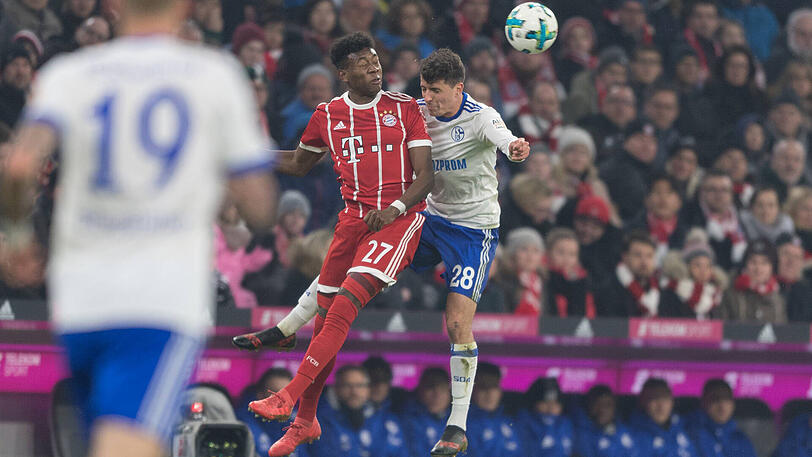 DAVID ALABA NOTE 3
Der Österreicher bestritt sein 200. Bundesliga-Spiel für Bayern, es war ein ordentliches. Leitete das 1:0 ein, anschließend prüfte er Schalke-Keeper Fährmann mit einem harten Distanzschuss (20.). In der Rückwärtsbewegung mit Steigerungspotenzial. Schoss noch drüber (59.).