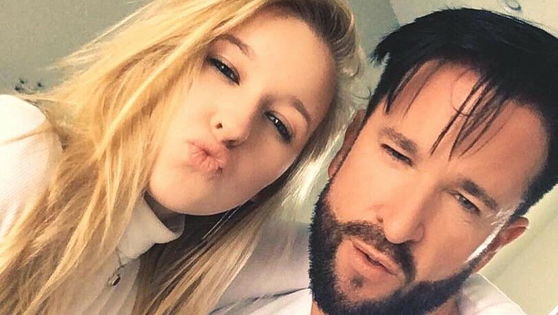 Im Zweifel für den Papa? Adeline Norberg (18) findet die Namenswahl von Vater Michael Wendler und seiner neuen Frau Laura voll okay. (Archivbild) Im Zweifel für den Papa? Adeline Norberg (18) findet die Namenswahl von Vater Michael Wendler und seiner neuen Frau Laura voll okay. (Archivbild)
