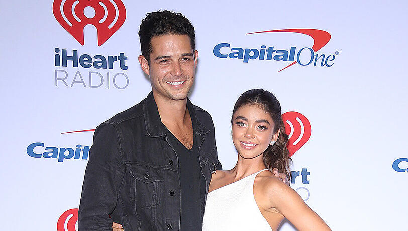 Sarah Hyland und Wells Adams müssen sich noch in Hochzeits-Geduld üben. Sarah Hyland und Wells Adams müssen sich noch in Hochzeits-Geduld üben.