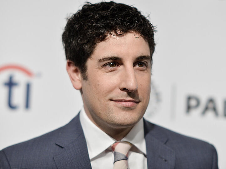 Jason Biggs entschuldigt sich nicht für seinen Tweet