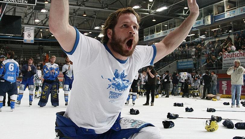 Kult-Spieler wie Markus Jocher bleiben den EHC-Fans mit Sicherheit im Gedächtnis. Kult-Spieler wie Markus Jocher bleiben den EHC-Fans mit Sicherheit im Gedächtnis.