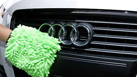 Brauchen eigentlich keine Politur: Die vier Audi-Ringe strahlen weltweit sehr hell. Brauchen eigentlich keine Politur: Die vier Audi-Ringe strahlen weltweit sehr hell.