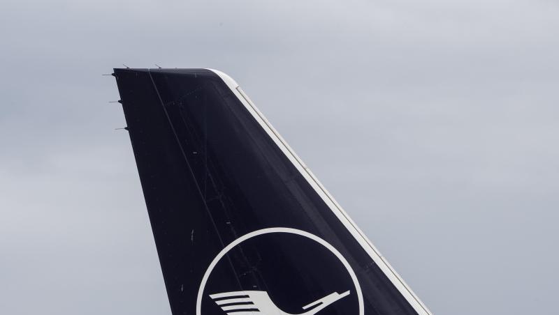 Ein stillgelegter Lufthansa-Jet auf dem Flughafen Frankfurt. Ein stillgelegter Lufthansa-Jet auf dem Flughafen Frankfurt.