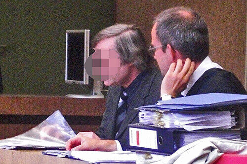 Gerichte in Coburg und Stuttgart verurteilten den betrügerischen Dermatologen bereits zu sechs Jahren Haft.