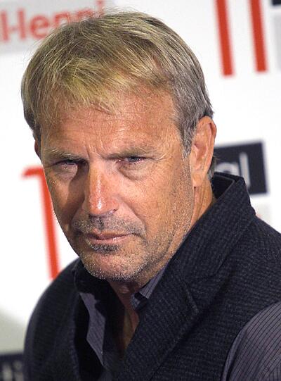Kevin Costner! Er bekam die "Goldene Himbeere" schon drei Mal. Zuletzt 1998 für "Postman".