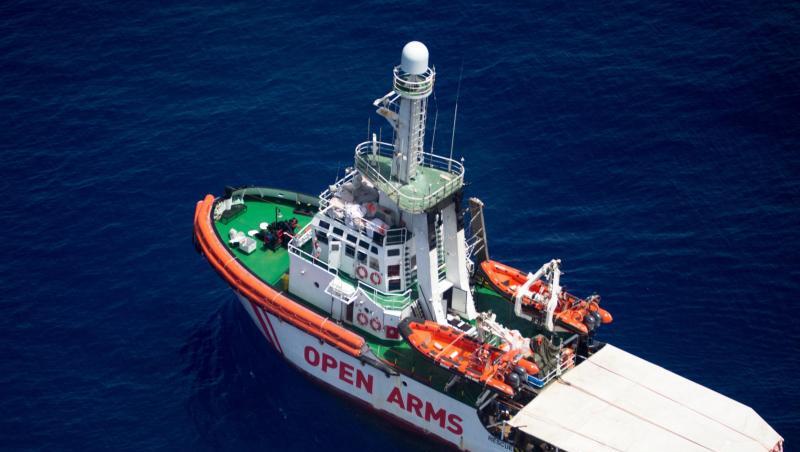 Das Rettungsschiff "Open Arms" der Hilfsorganisation Proactiva Open Arms hat derzeit 151 Migranten an Bord. Das Rettungsschiff "Open Arms" der Hilfsorganisation Proactiva Open Arms hat derzeit 151 Migranten an Bord.