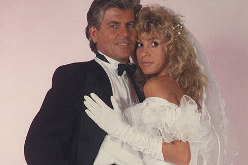 Im September 1989 heiratete Herbert Fuchs die Ex-Miss Germany. Dieser Ehe wurde, so erinnerte sich Angie Fuchs später, keine Chance eingeräumt.